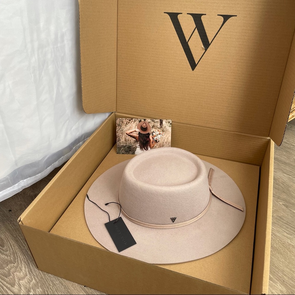 NEW West Von Celeste Telescope Boater in Stone